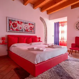 Apartment Happy Guest - And Passion, Riva di Solto